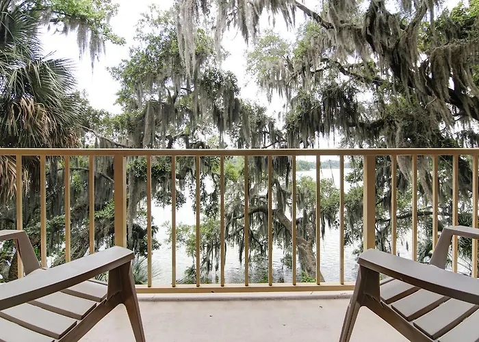 Stayable Select Gainesville